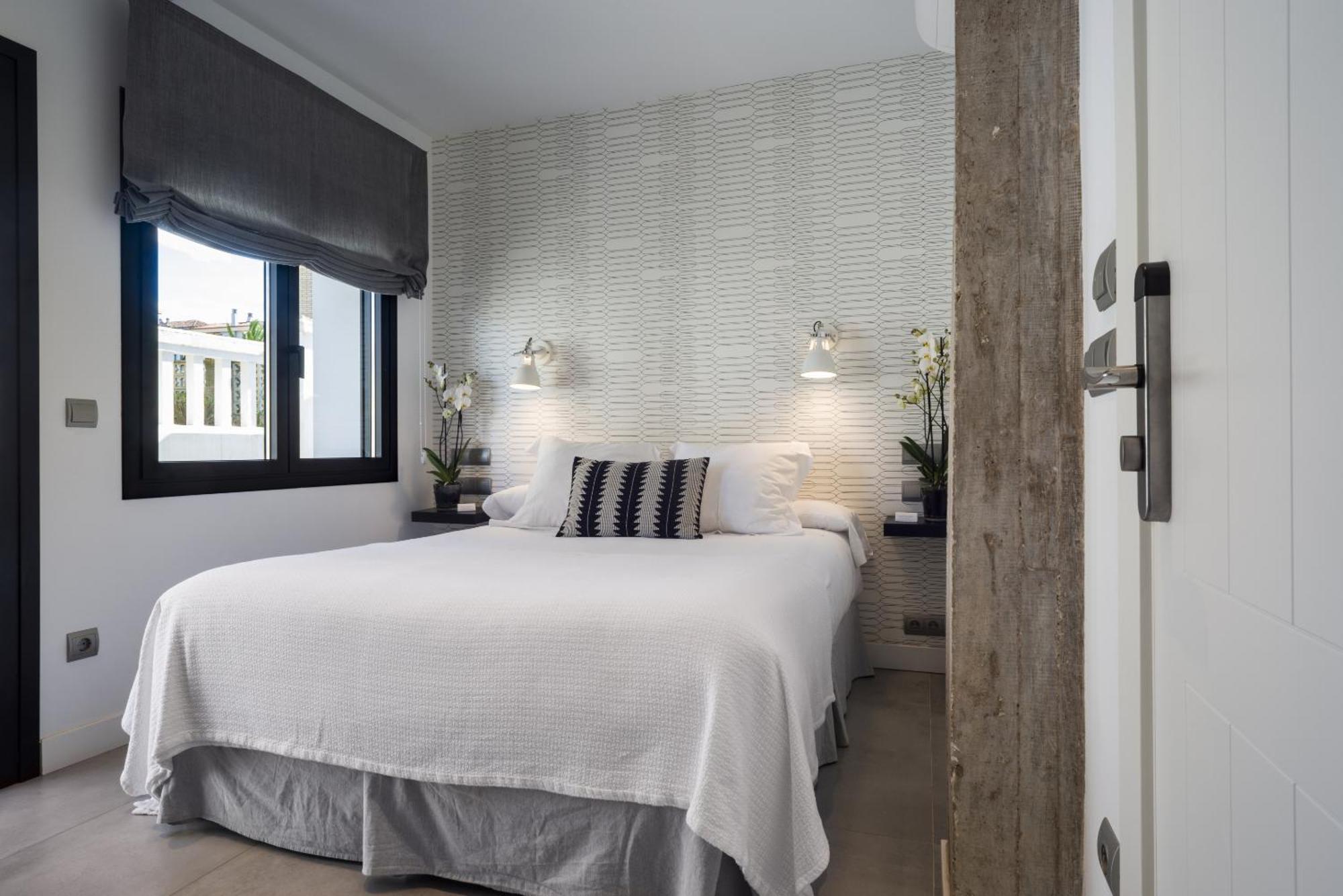 La Playa Suites Suances Szoba fotó
