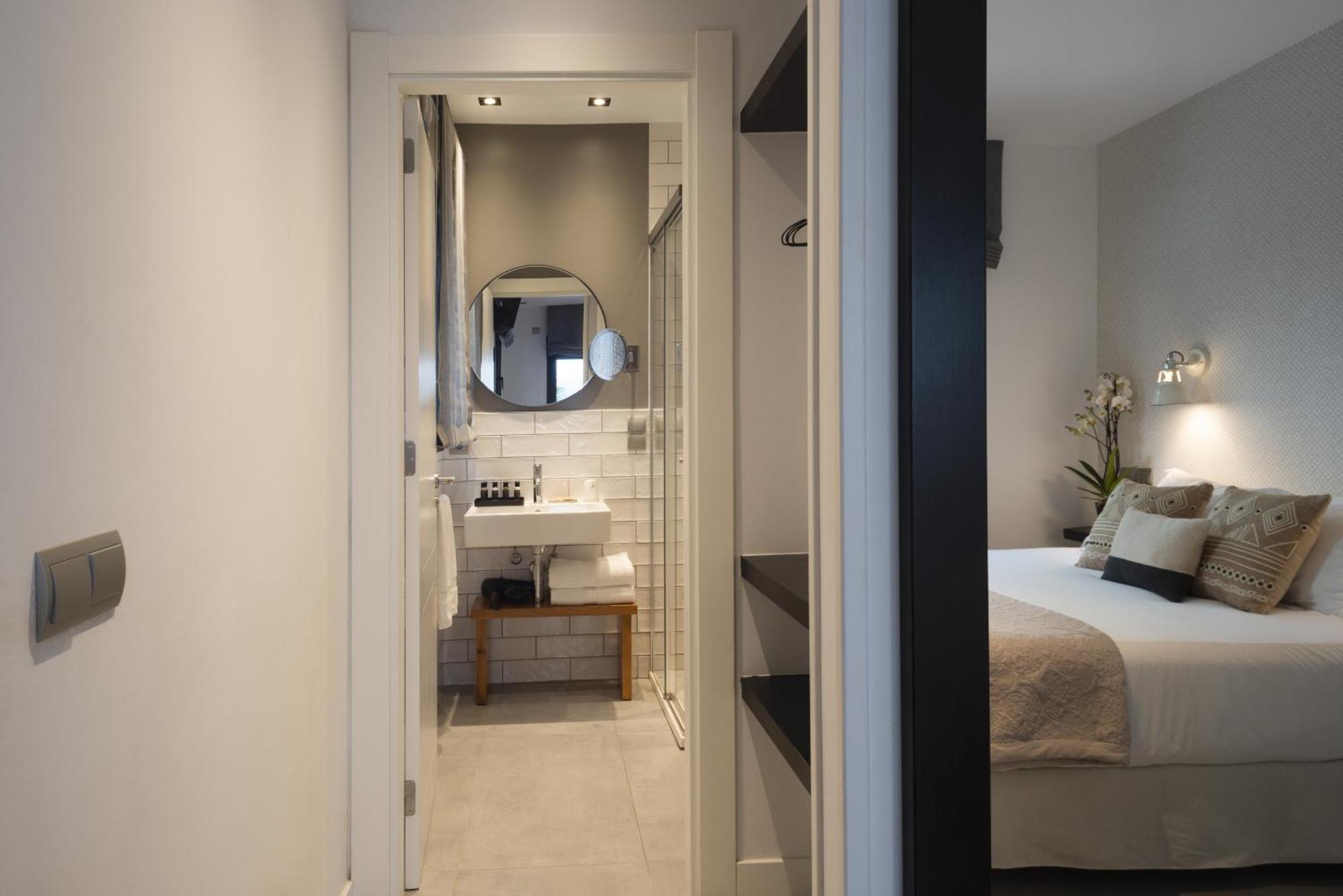 La Playa Suites Suances Szoba fotó