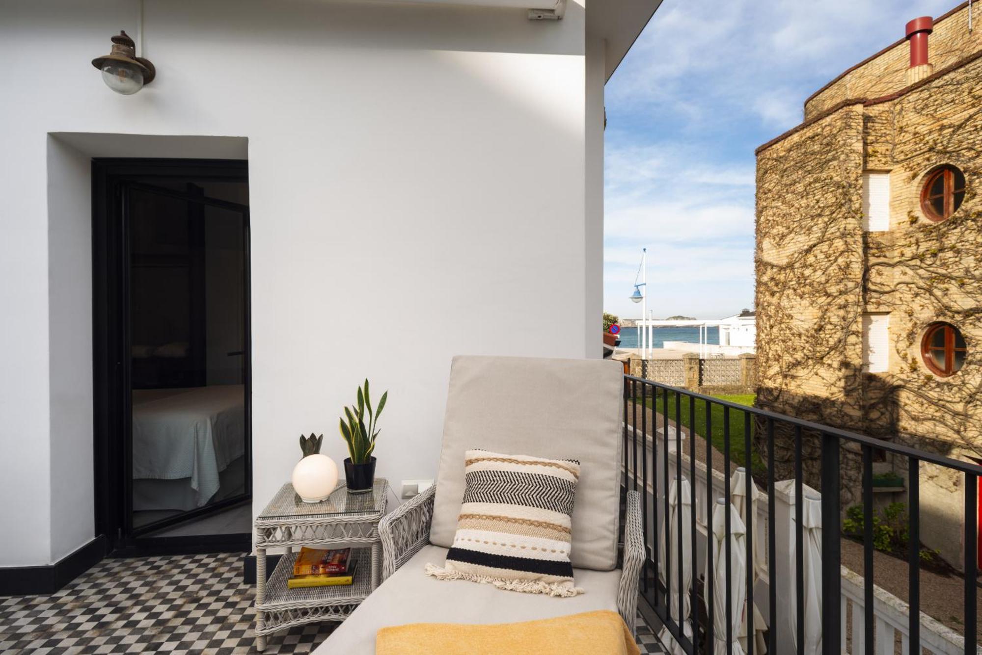 La Playa Suites Suances Kültér fotó